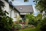 Großzügiges 1-2Familienhaus—Provisionsfrei