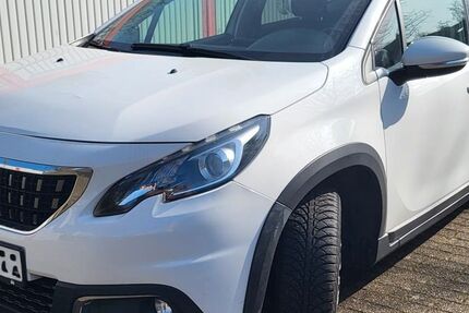 Peugeot 2008 110.000 km 10.200 &euro; Oberhausen 46049