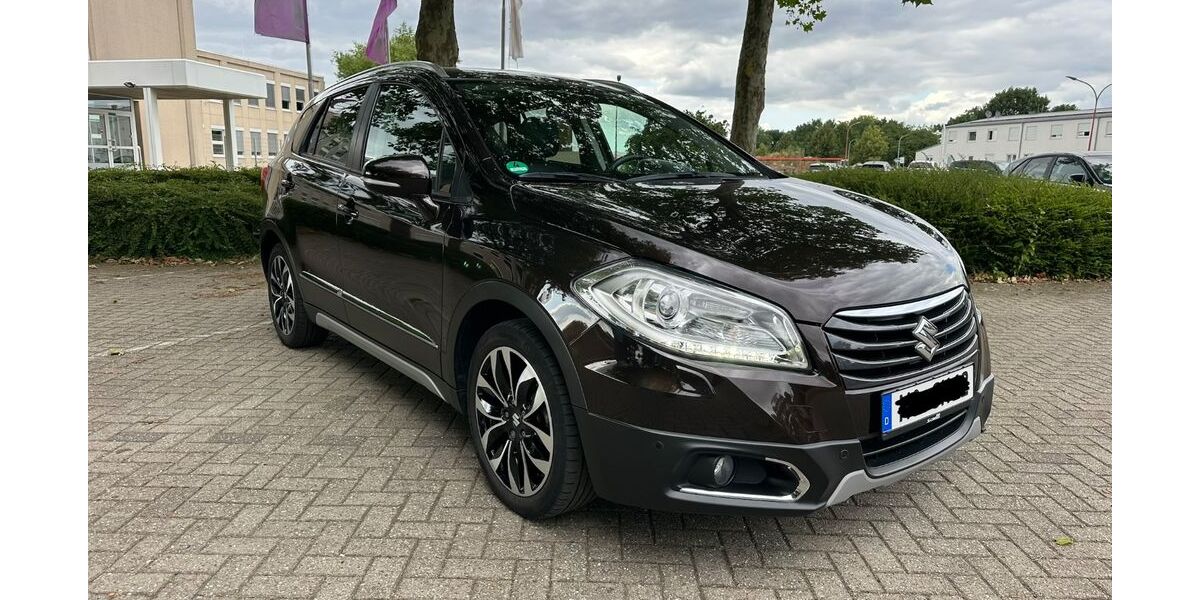 Suzuki (SX4) S-Cross 59.100 km 11.900 &euro; Moers 47445
