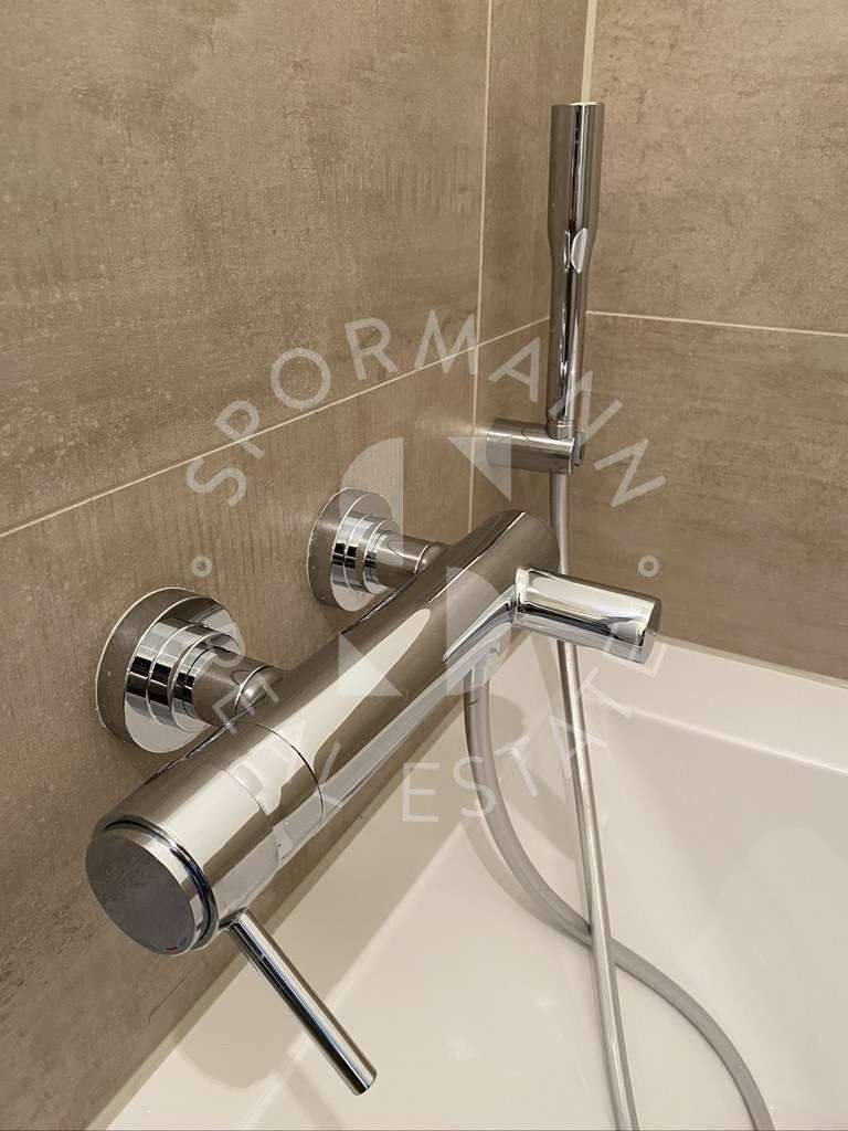 Moderne und hochwertige Vierzimmerwohnung in Kö-Nähe 4 zimmer