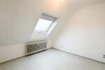 Dachgeschoßwohnung Krefeld Hülser Berg - 3 Zimmer, 57 m&sup2;, 695&euro; | Angebot:26365970