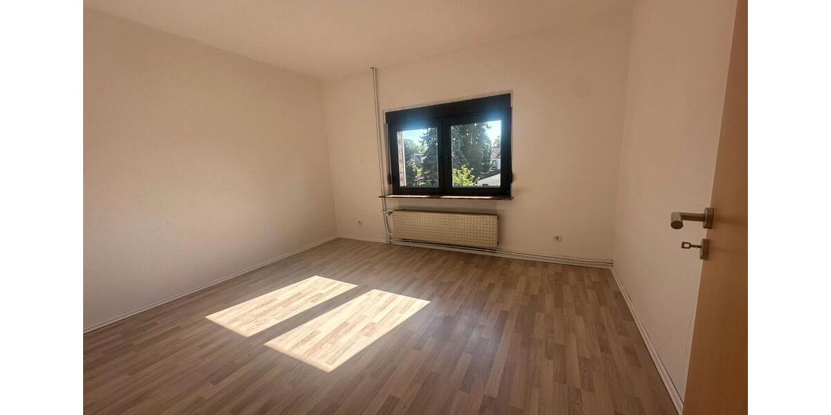 Einfamilienhaus Duisburg Walsum - 7 Zimmer, 150 m&sup2;, 390.000&euro; | Angebot:27146197