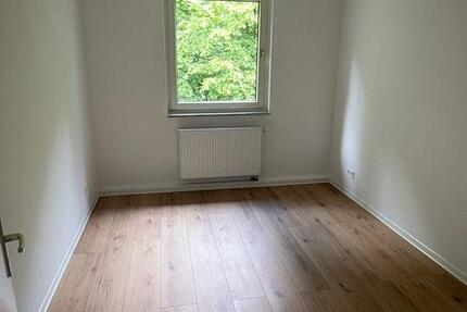 Wohnung Mönchengladbach Süd - 2 Zimmer, 48 m&sup2;, 424&euro; | Angebot:26663102