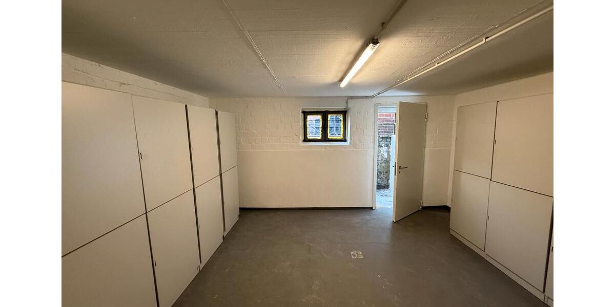 Erdgeschoßwohnung Essen Stadtbezirk VI - 1 Zimmer, 20 m&sup2;, 600&euro; | Angebot:26443465