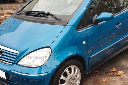 Mercedes-Benz A 190 105.000 km 3.200 &euro; Duisburg 47138