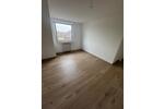 Dachgeschoßwohnung Duisburg Walsum - 3.5 Zimmer, 72 m&sup2;, 400&euro; | Angebot:24955912