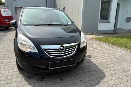 Opel Meriva 200.000 km 2.999 € GELDERN 47608