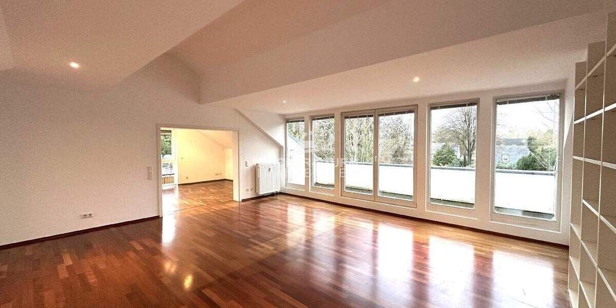 Düsseldorf-Stockum: Großzügige 2,5-Zimmer-Wohnung mit Balkon und Einbauküche! 2 zimmer