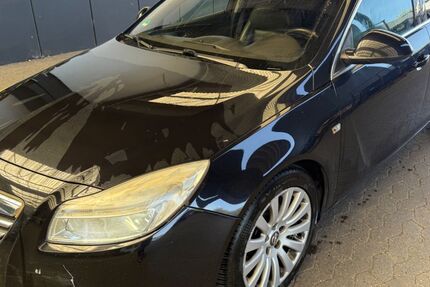Opel Insignia 213.000 km 2.250 &euro; Essen 45356