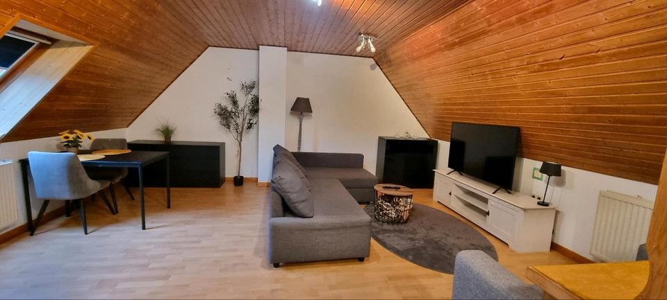 Möblierte Maisonettenwohnung mit Klimaanlage zimmer