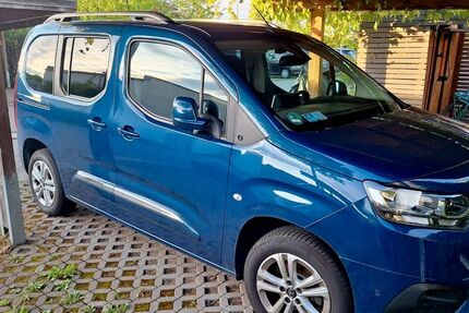 Toyota Proace City 64.000 km 18.500 € Düsseldorf 40549