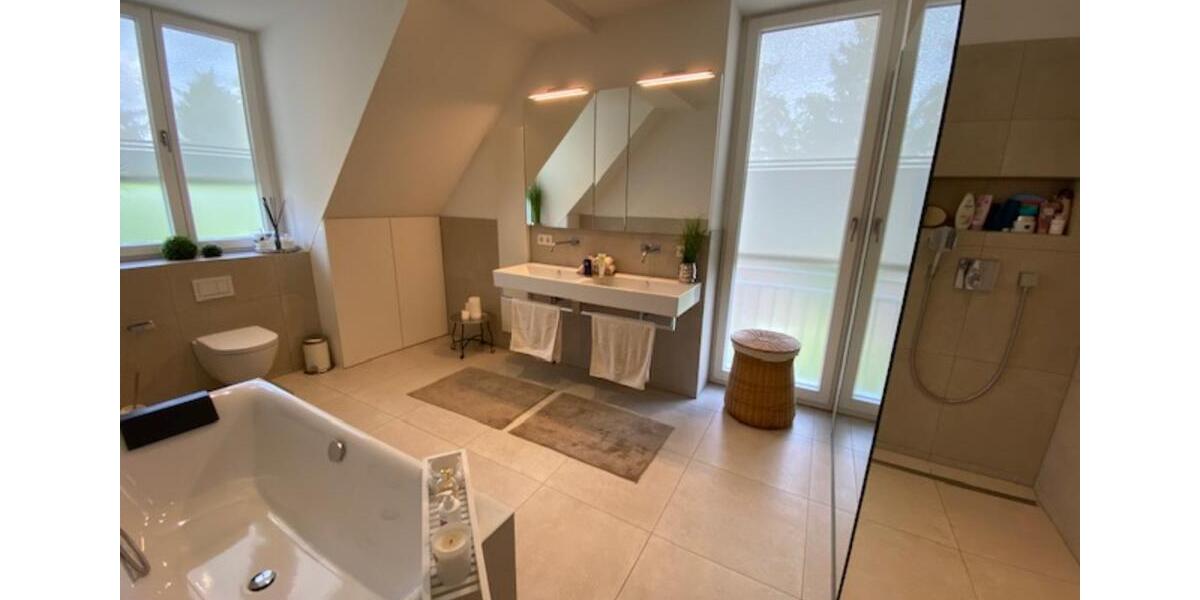 Einfamilienhaus Düsseldorf Niederkassel - 5.900&euro; | Angebot:24766458