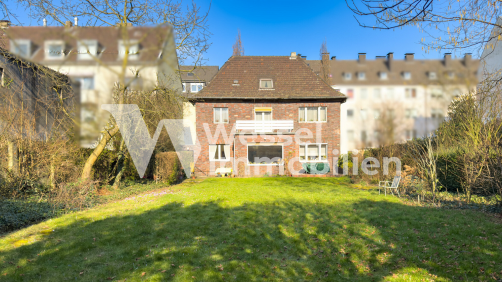 Haus zum Kaufen in Duisburg 420.000 € 300 m²