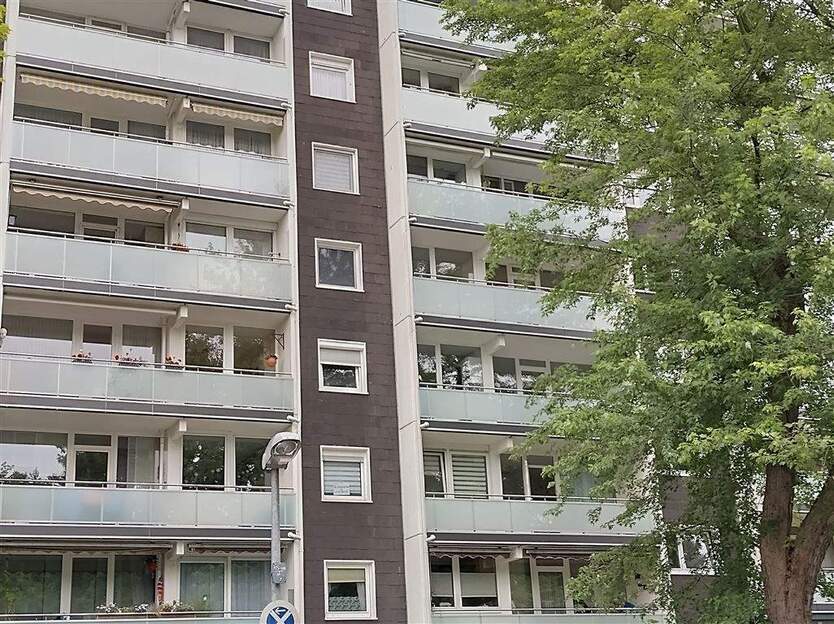 Attraktive 3,5-Zimmer-Eigentumswohnung mit Balkon und Personenaufzug in gepflegten Mehrfamilienhaus 3 zimmer