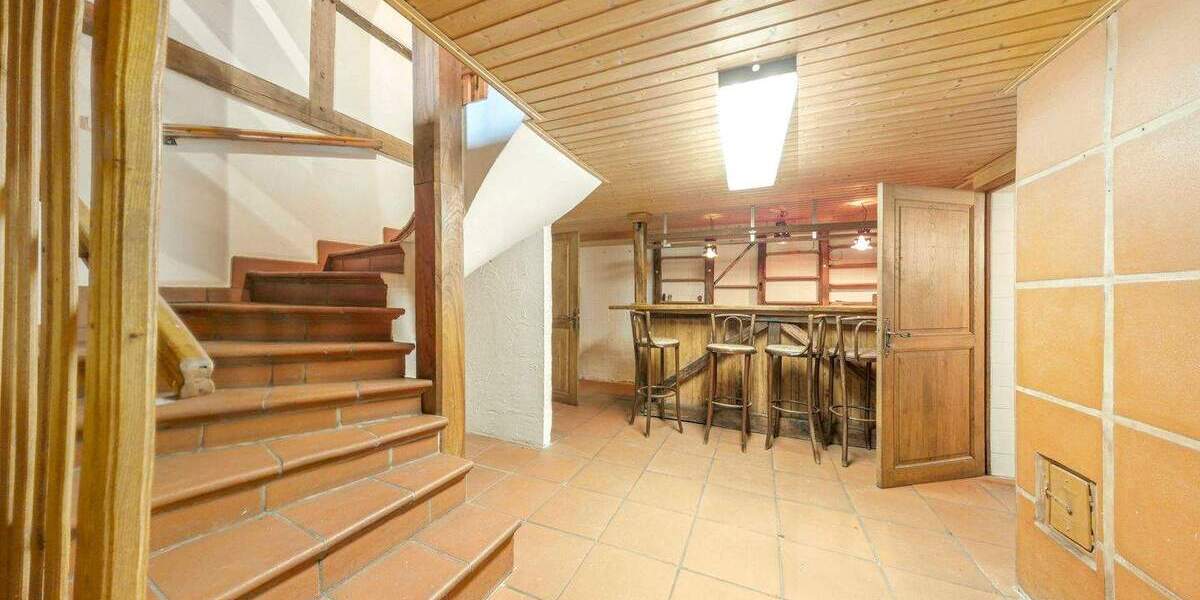 Mehrfamilienhaus, Wohnhaus Ratingen Homberg - 8 Zimmer, 220 m&sup2;, 990.000&euro; | Angebot:24825897