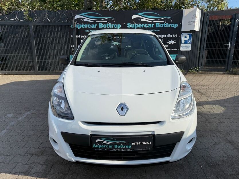 Renault Clio 121.408 km 3.999 € Bottrop 46238