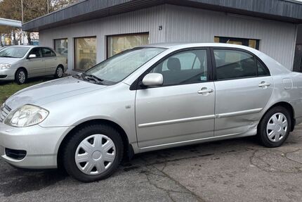 Toyota Corolla 118.000 km 2.999 &euro; Essen 45356