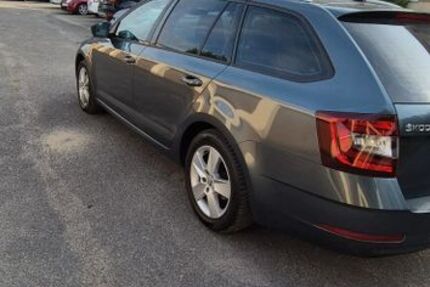 Skoda Octavia 164.000 km 11.499 &euro; Kamp-Lintfort 47475