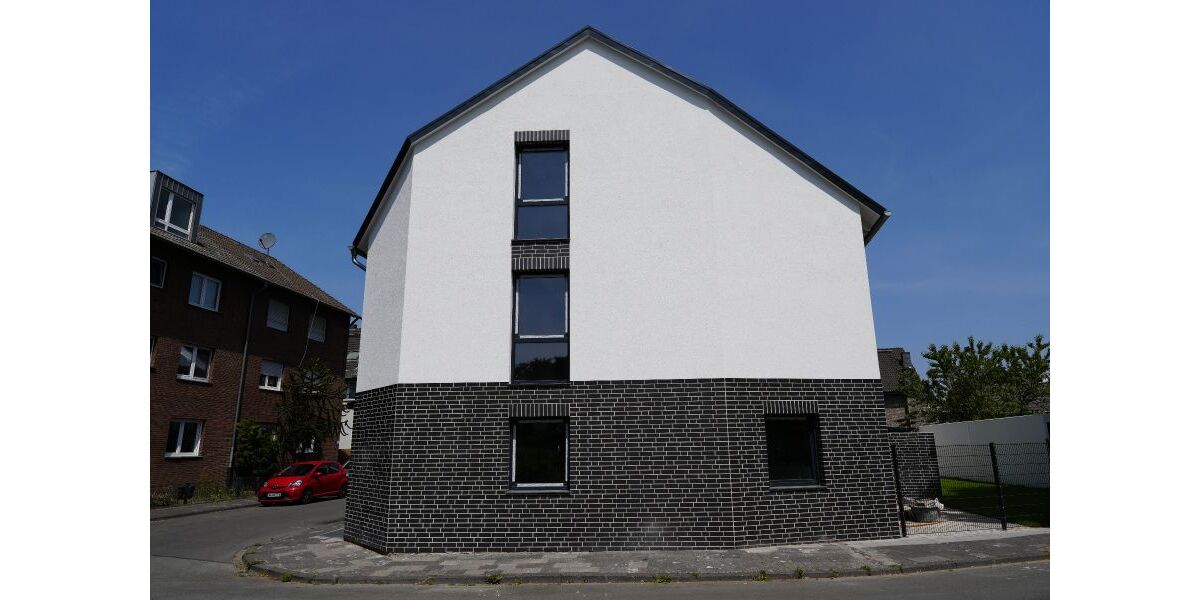 Provisionsfrei* Einfamilienhaus mit PV+Speicher 10,4 KW+Garage 140m zum Rheinufer Energiebedarf 22,4 kWhm2a - Einfamilienhaus Duisburg Essenberg | Angebot:26401091