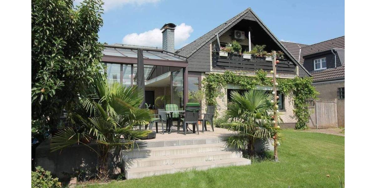 Mehrfamilienhaus, Wohnhaus Rheinberg Ossenberg - 7 Zimmer, 257 m&sup2;, 550.000&euro; | Angebot:26786888