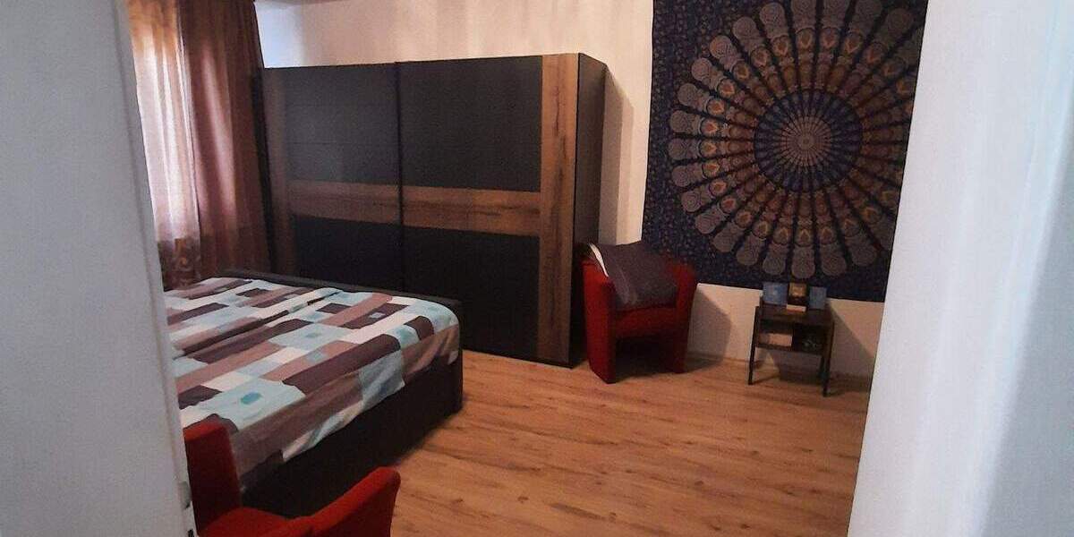 Bungalow Moers Moers-Mitte - 2 Zimmer, 78 m&sup2;, 620&euro; | Angebot:25245755