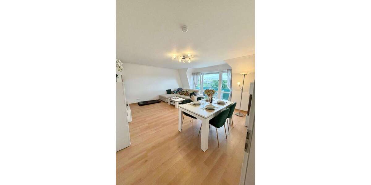 Etagenwohnung Duisburg Huckingen - 4 Zimmer, 94 m&sup2;, 299.000&euro; | Angebot:26870343