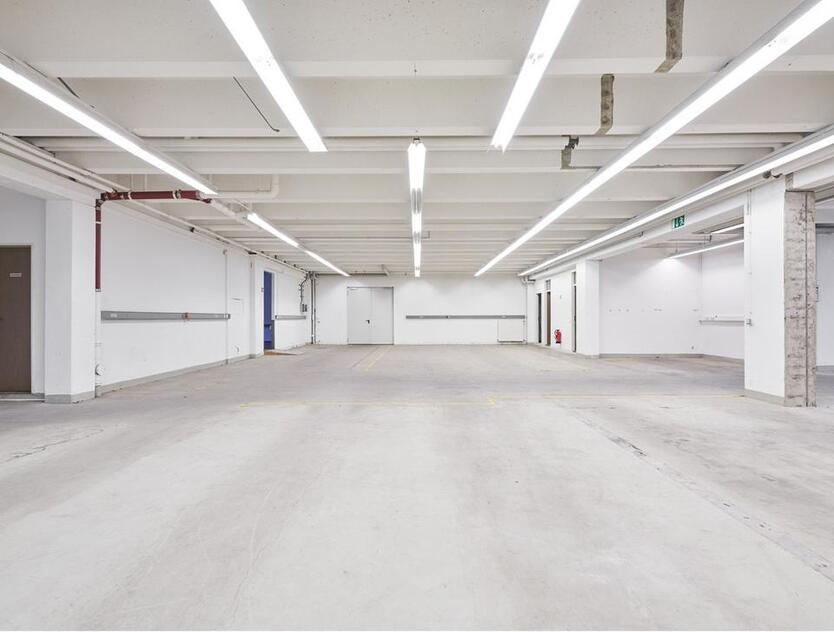 Lagerhalle in Krefeld – Mit Büro, Werkstatt & teilbar nach Bedarf! zimmer