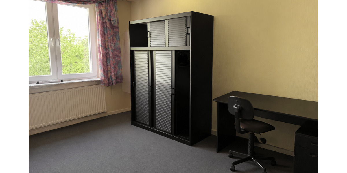 Etagenwohnung Duisburg Vierlinden - 3 Zimmer, 99 m&sup2;, 720&euro; | Angebot:26887495