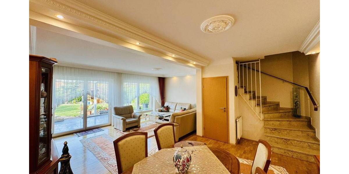 Reihenendhaus Krefeld Fischeln - 5 Zimmer, 121 m&sup2;, 510.000&euro; | Angebot:24114629