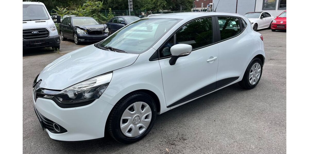 Renault Clio 123.562 km 3.700 &euro; Oberhausen 46045