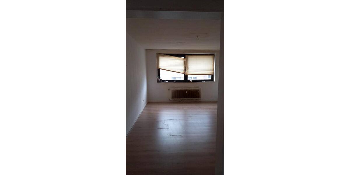 Etagenwohnung Mülheim an der Ruhr - 6 Zimmer, 540&euro; | Angebot:22251265