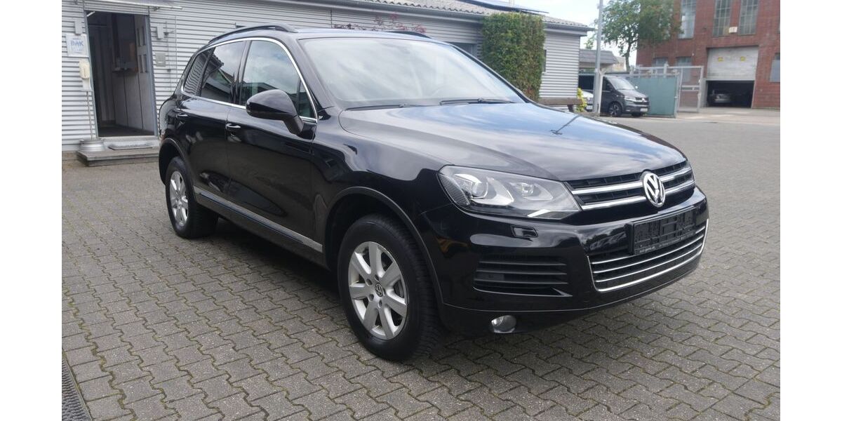 VW Touareg 176.000 km 12.990 &euro; Düsseldorf 40233