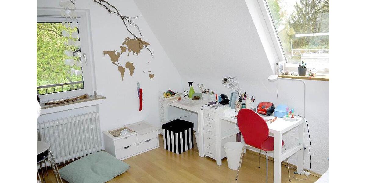 Einmalige Gelegenheit! Anspruchsvolles Wohnhaus mit Parkgrundstück in Top-Lage 8 zimmer