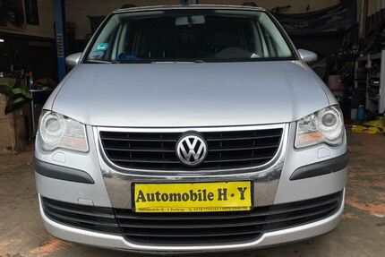 VW Touran 229.000 km 2.900 &euro; Bottrop 46238