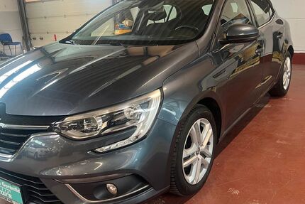 Renault Megane 156.269 km 7.899 € Rheinberg 47495