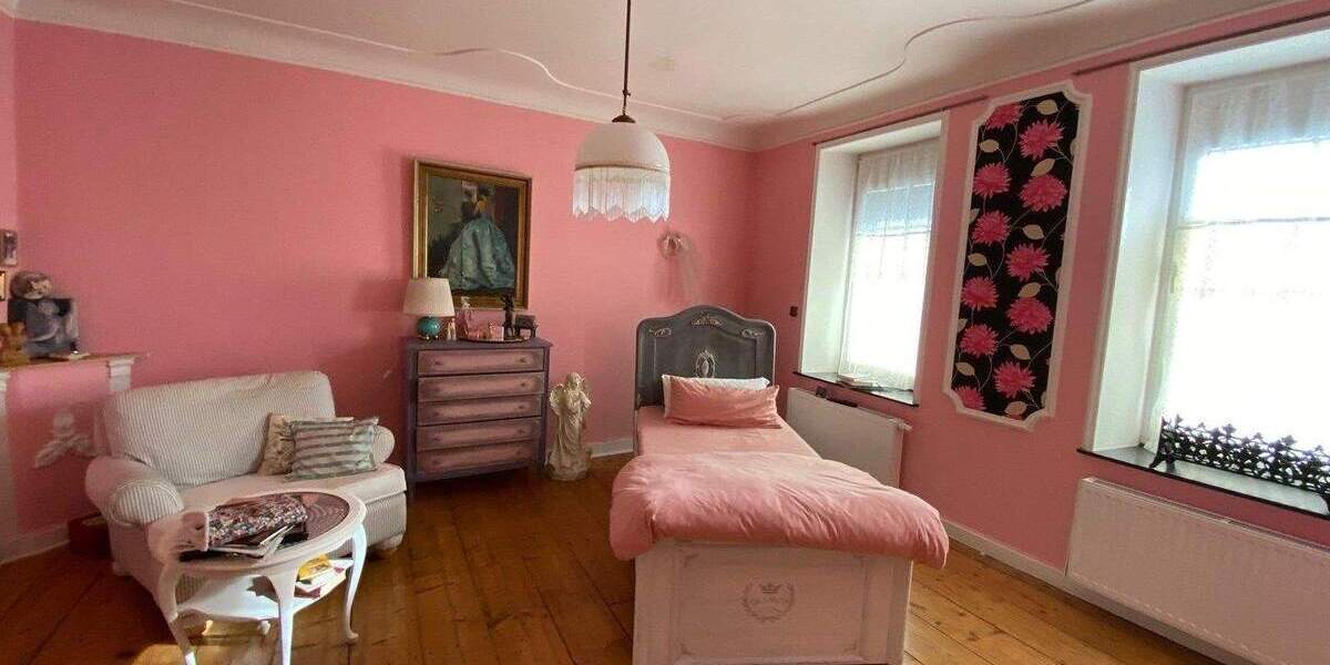 Mehrfamilienhaus, Wohnhaus Krefeld Hüls - 4 Zimmer, 95 m&sup2;, 420.000&euro; | Angebot:25606456