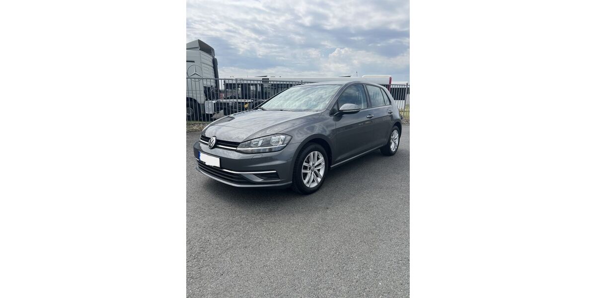 VW Golf 72.000 km 12.300 &euro; Alpen 46519