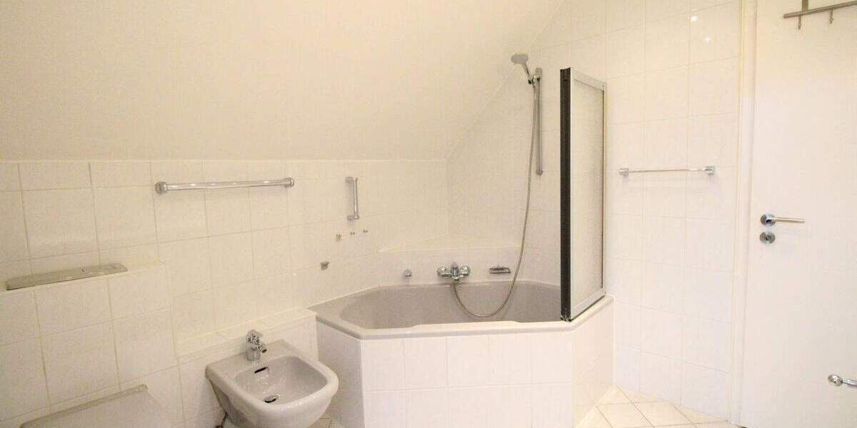 Einfamilienhaus Meerbusch Osterath - 4 Zimmer, 167 m&sup2;, 850.000&euro; | Angebot:24972757