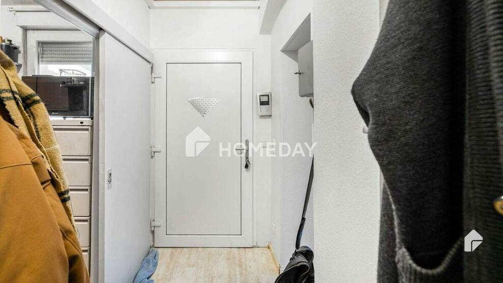 Charmante Doppelhaushälfte in ruhiger Lage mit Garten, Terrasse und solider Ausstattung 3 zimmer