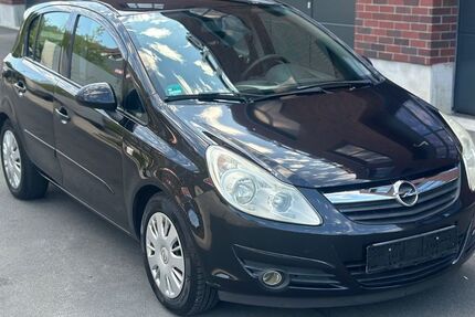 Opel Corsa 173.000 km 2.499 &euro; Essen 45326