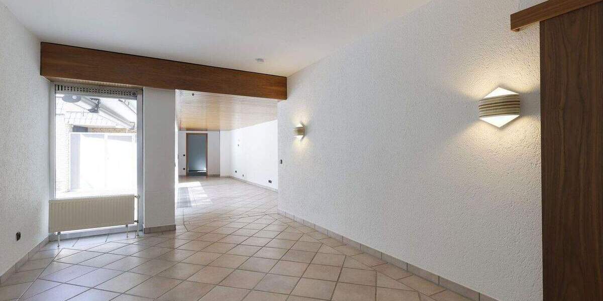 Bungalow Duisburg Alt-Homberg - 7 Zimmer, 190 m&sup2;, 599.000&euro; | Angebot:25716922