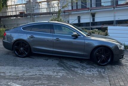 Audi A5 240.000 km 11.500 € Wuppertal 42117