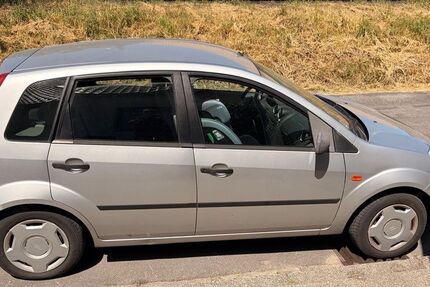 Ford Fiesta 210.000 km 950 &euro; Rheinberg 47495