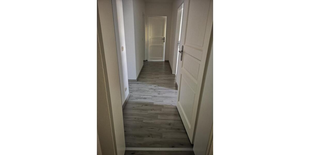 Maisonettenwohnung Duisburg Rheinhausen - 4 Zimmer, 124 m&sup2;, 1.300&euro; | Angebot:24652210