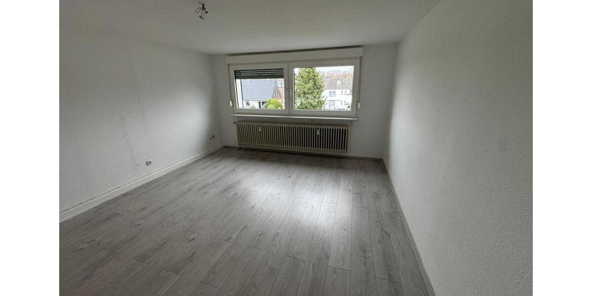 Dachgeschoßwohnung Bottrop Ebel - 2.5 Zimmer, 56 m&sup2;, 550&euro; | Angebot:25484216