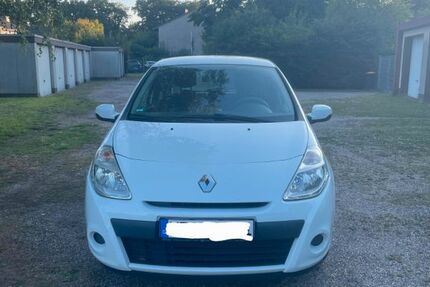 Renault Clio 181.504 km 2.400 &euro; Voerde 46562
