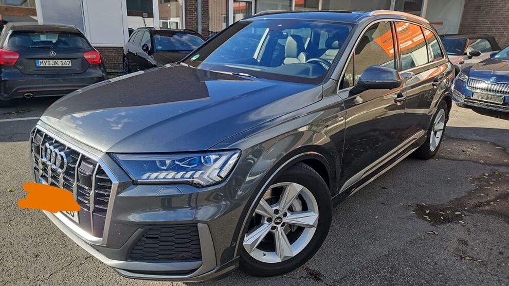 Audi Q7 76.800 km 52.880 € Düsseldorf 40549
