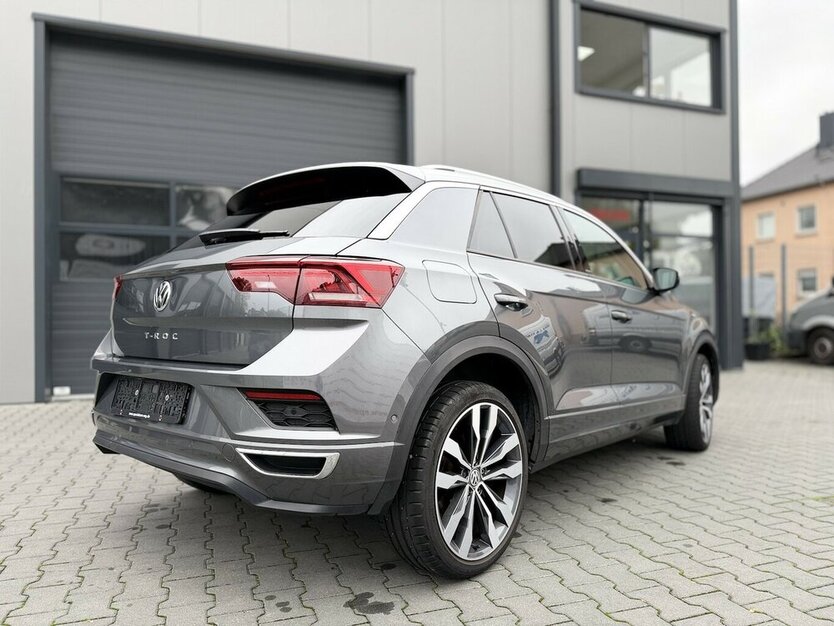 VW T-Roc R-line*IQ*Pano*Kamera*Virtual*AHK 45.000 km 25.390 € Mönchengladbach 41066