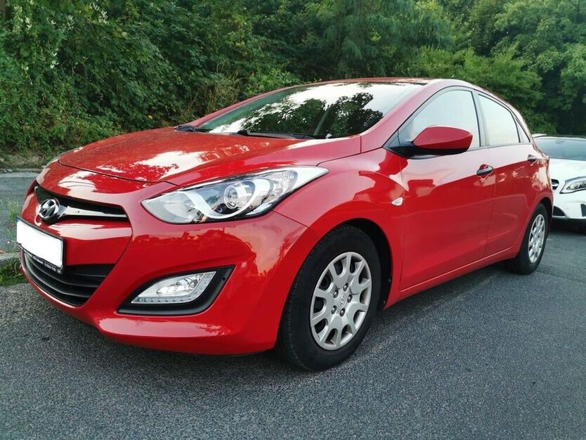 i30