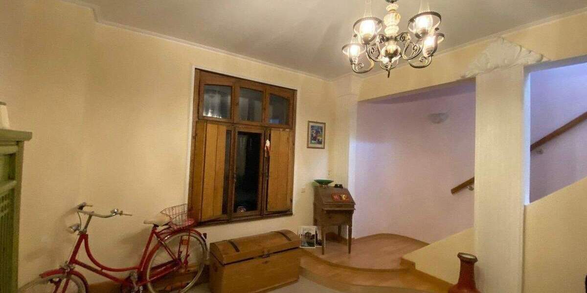 Mehrfamilienhaus, Wohnhaus Krefeld Hüls - 4 Zimmer, 95 m&sup2;, 420.000&euro; | Angebot:25606456